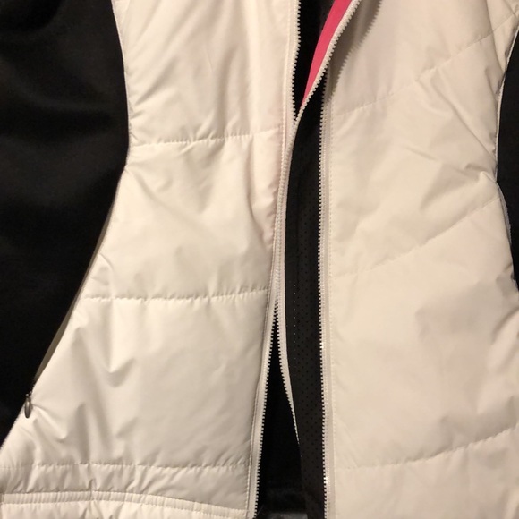 Avalanche Weather Shield Insulated Running Shell - Picture 7 of 8